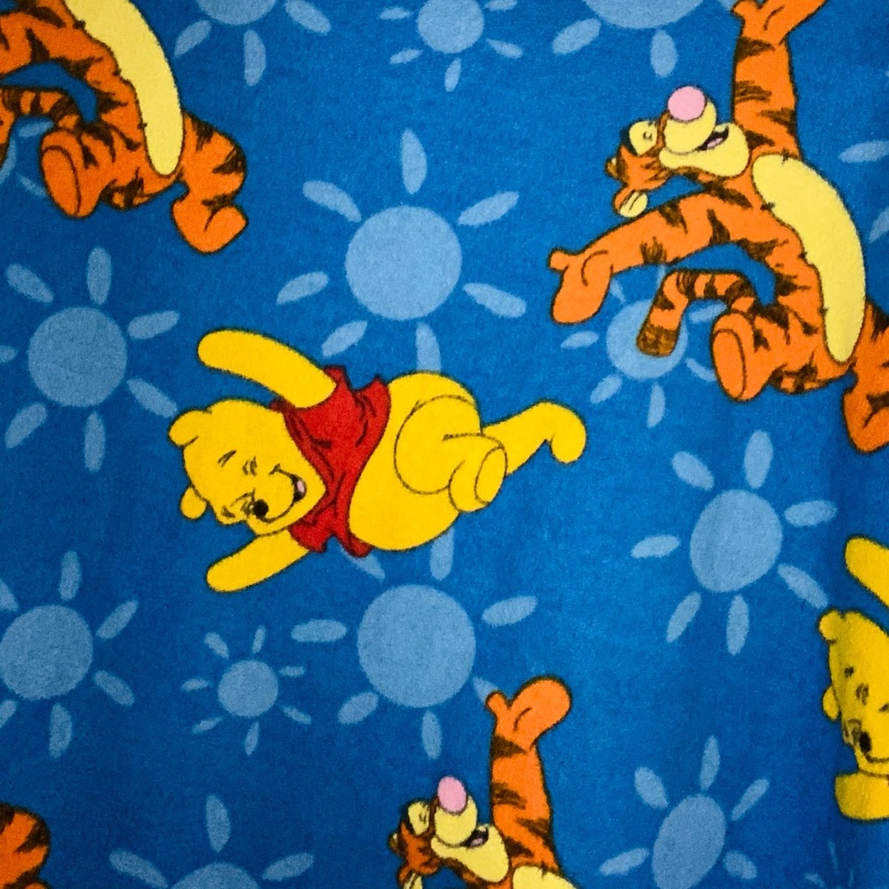 Vintage 90’s Pooh Bear Tigger Blanket